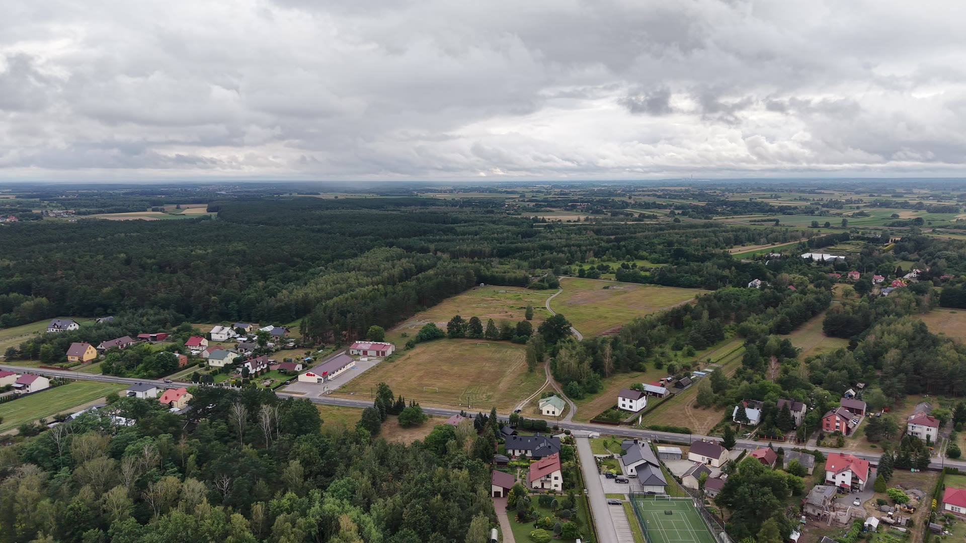 Widok gminy Baranów Sandomierski z lotu ptaka